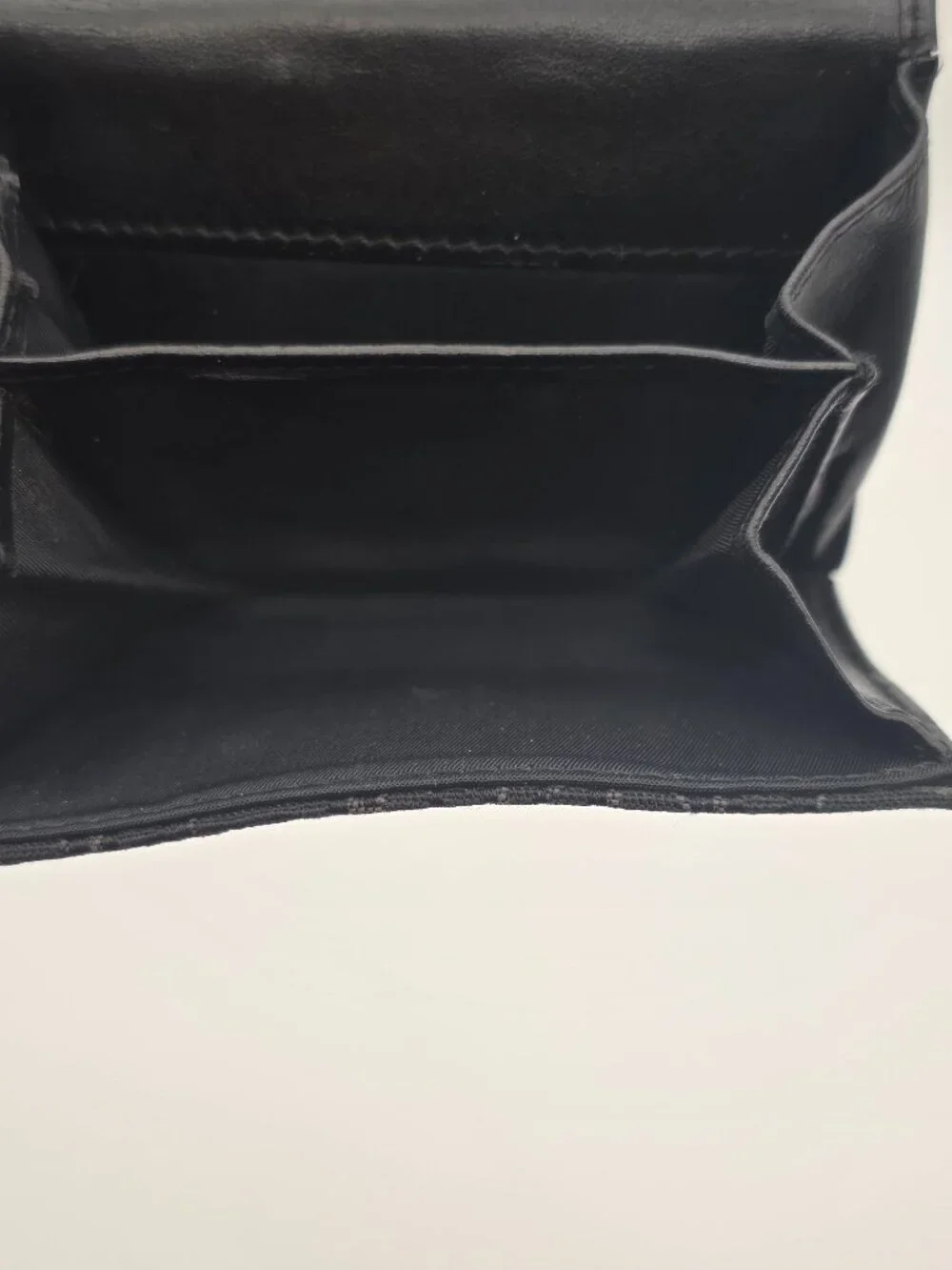Dior compact wallet